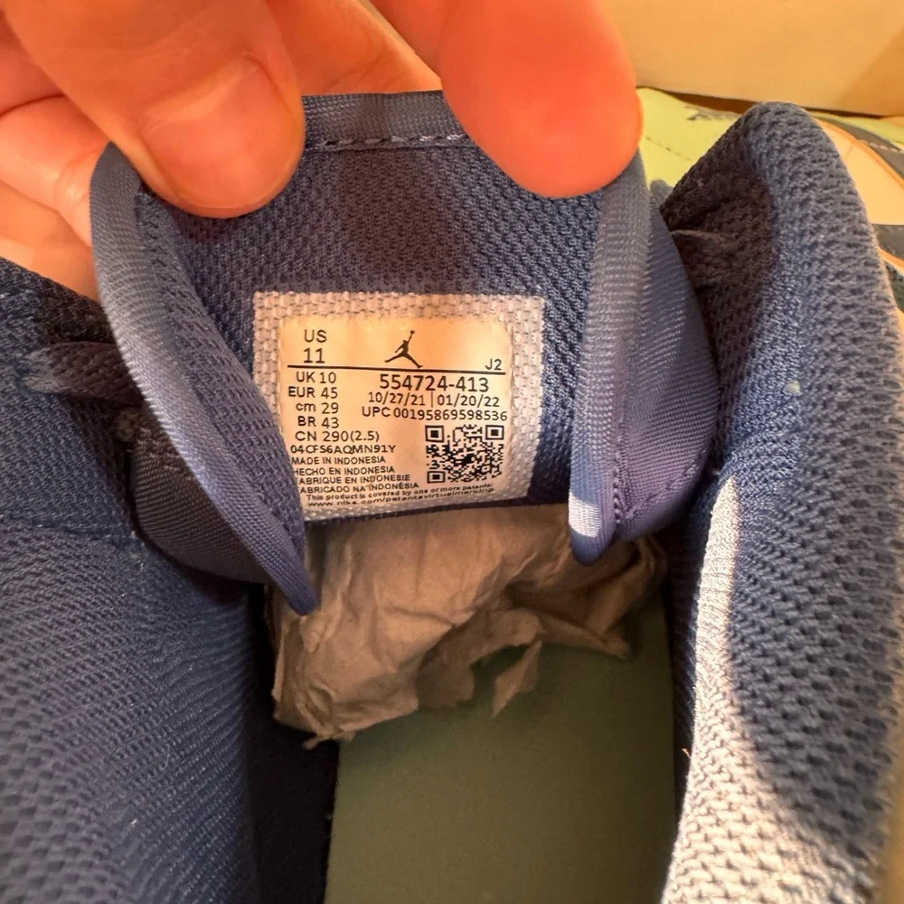 Air Jordan 1 Mid- Mystic Navy/Mint Foam White, Bleu Marine Mystic. Men’s 11 - Picture 7 of 9